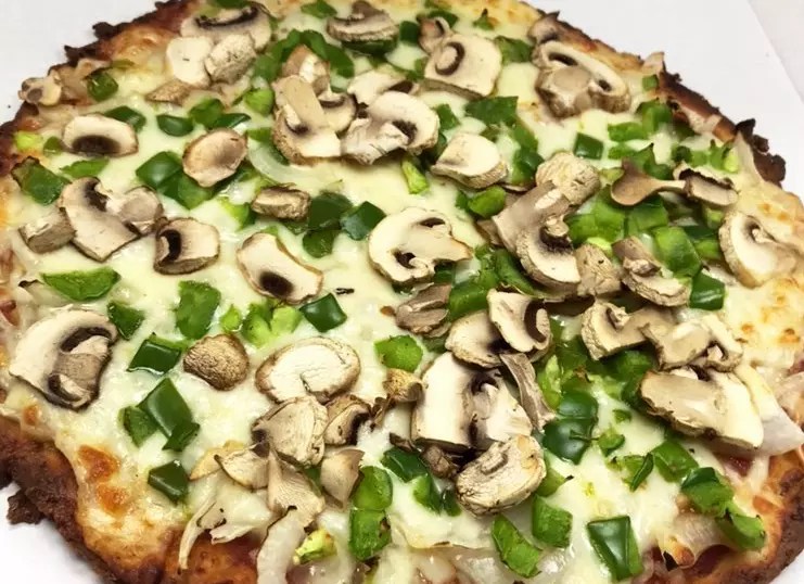Cauliflower Crust Just Arrived at One of Rockford's Pizza Places