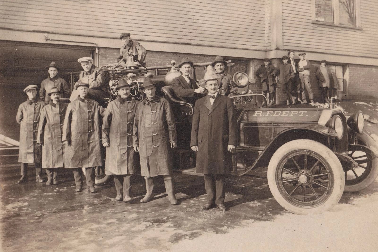 A Moose Was Spotted on the Loose in Somersworth, NH, Neighborhood