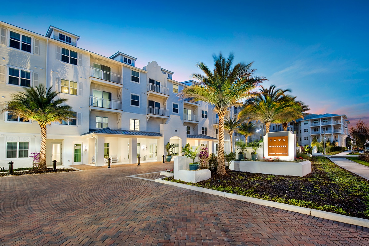 Town Westshore Luxury Downtown Tampa Apartments for Rent