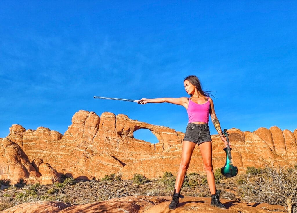 Electric Violinist Thien Palmer