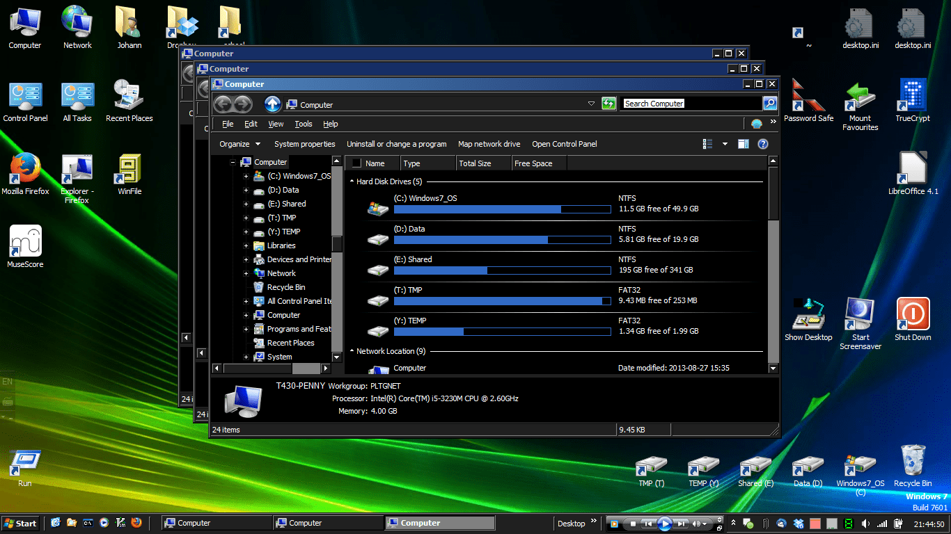 Vista-esque Midnight (Blue) theme