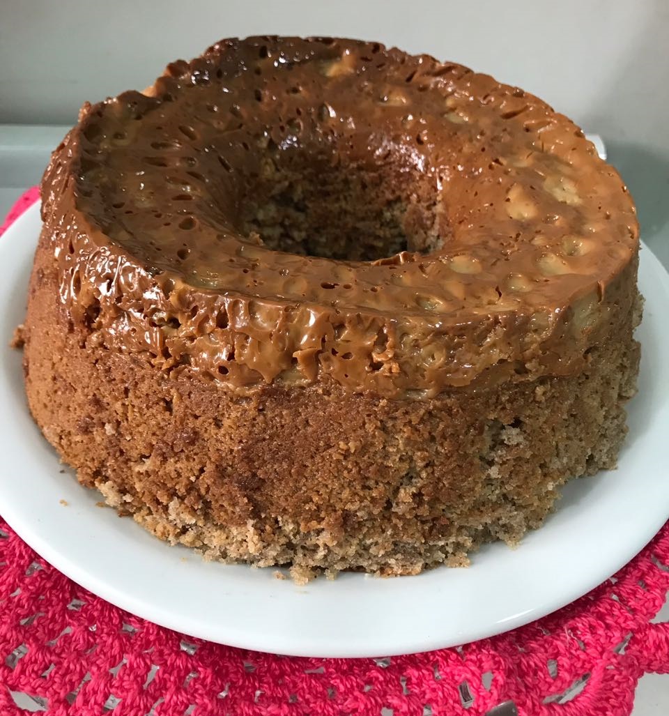 Receita Conheça o “Bolo de Churros” de liquidificador mais gostoso que