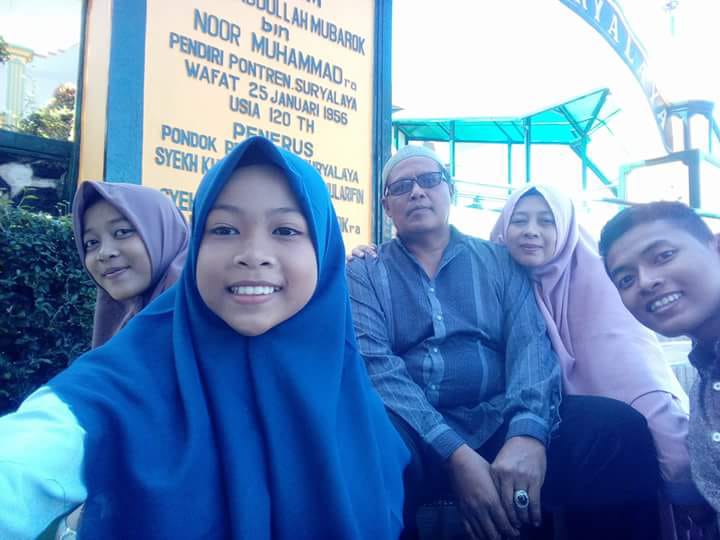 Jin Takut Saat Disebut Nama Abah Anom TQNN