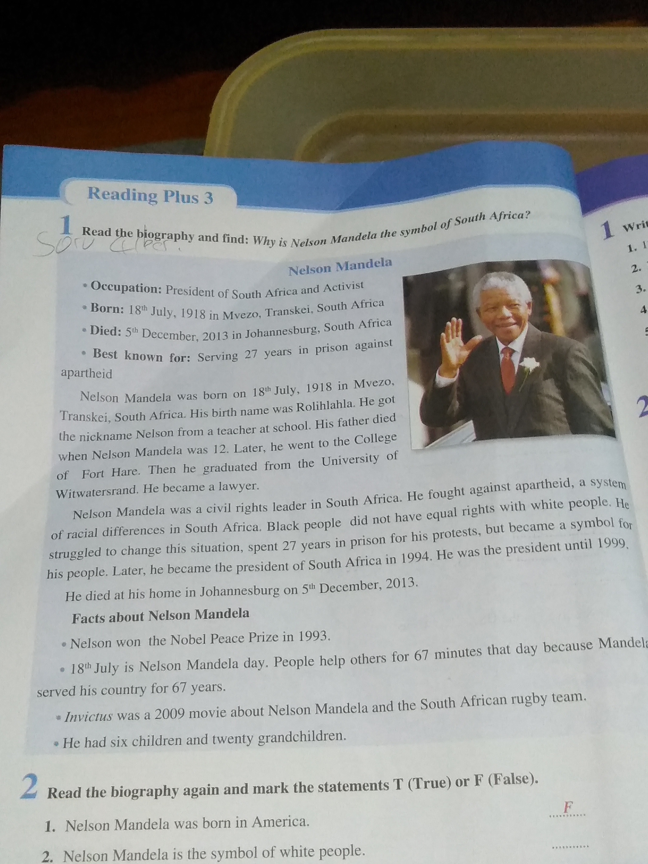 Bu metinden ingilizce biyografi şeklinde en az 10 tane