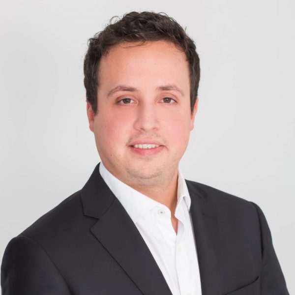 ¡CONVIÉRTETE HOY EN OPERADOR DE CHAT!