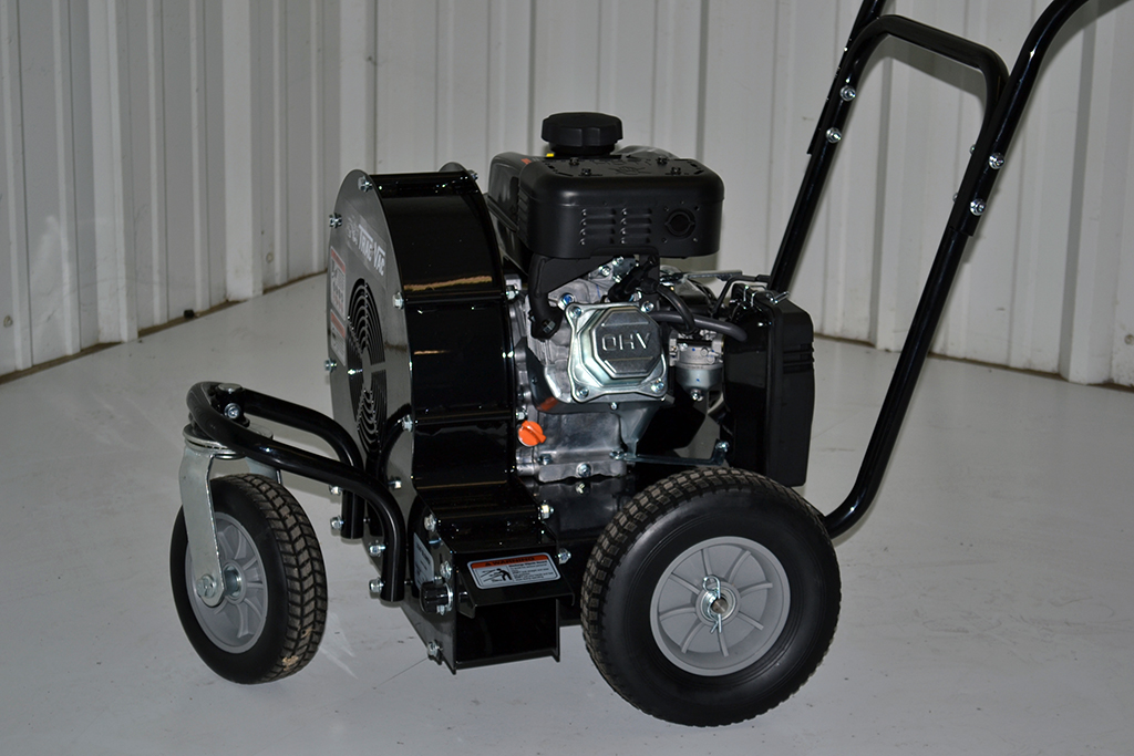 Trac Vac T440 Leaf/Lawn Blower - Trac-Vac