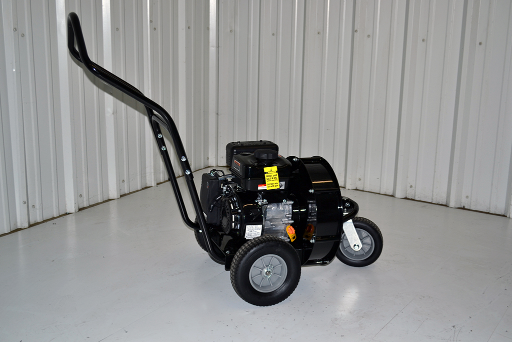 Trac Vac T440 Leaf/Lawn Blower - Trac-Vac