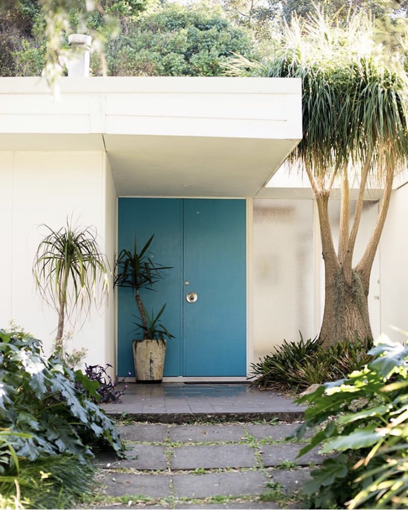 Mid Century Modern Trace