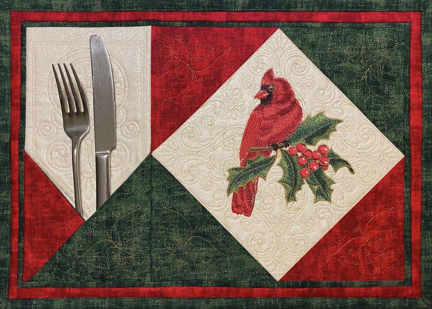 Christmas Placemat with Cutlery and Napkin Holder TraceySimsDesigns