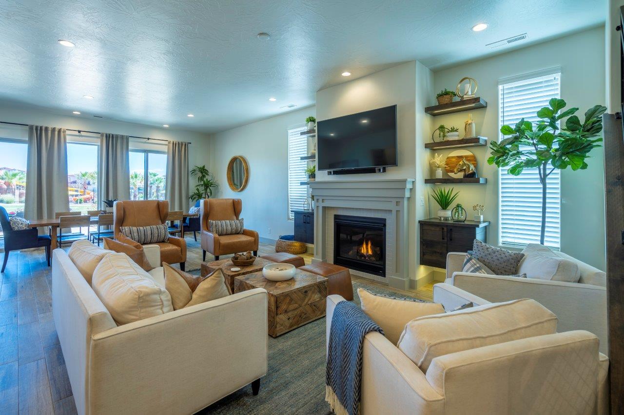 Arcadia 14 Poolside Paradise Vacation Rental in Santa Clara,UT