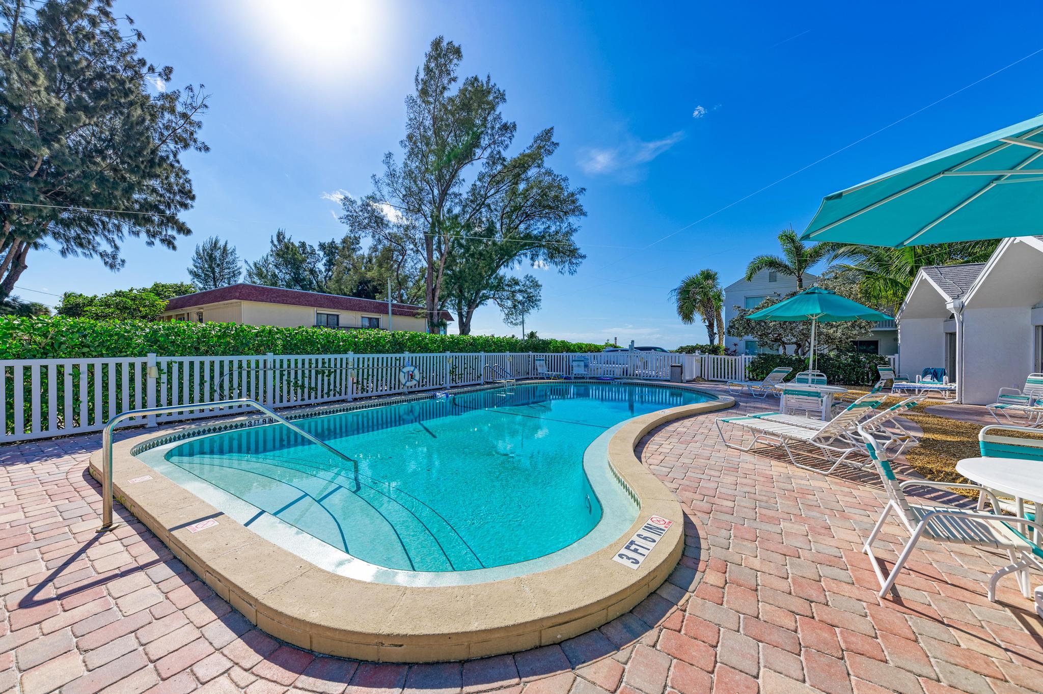 Coconuts 101 Vacation Rental in Holmes Beach,FL Anna Maria Island