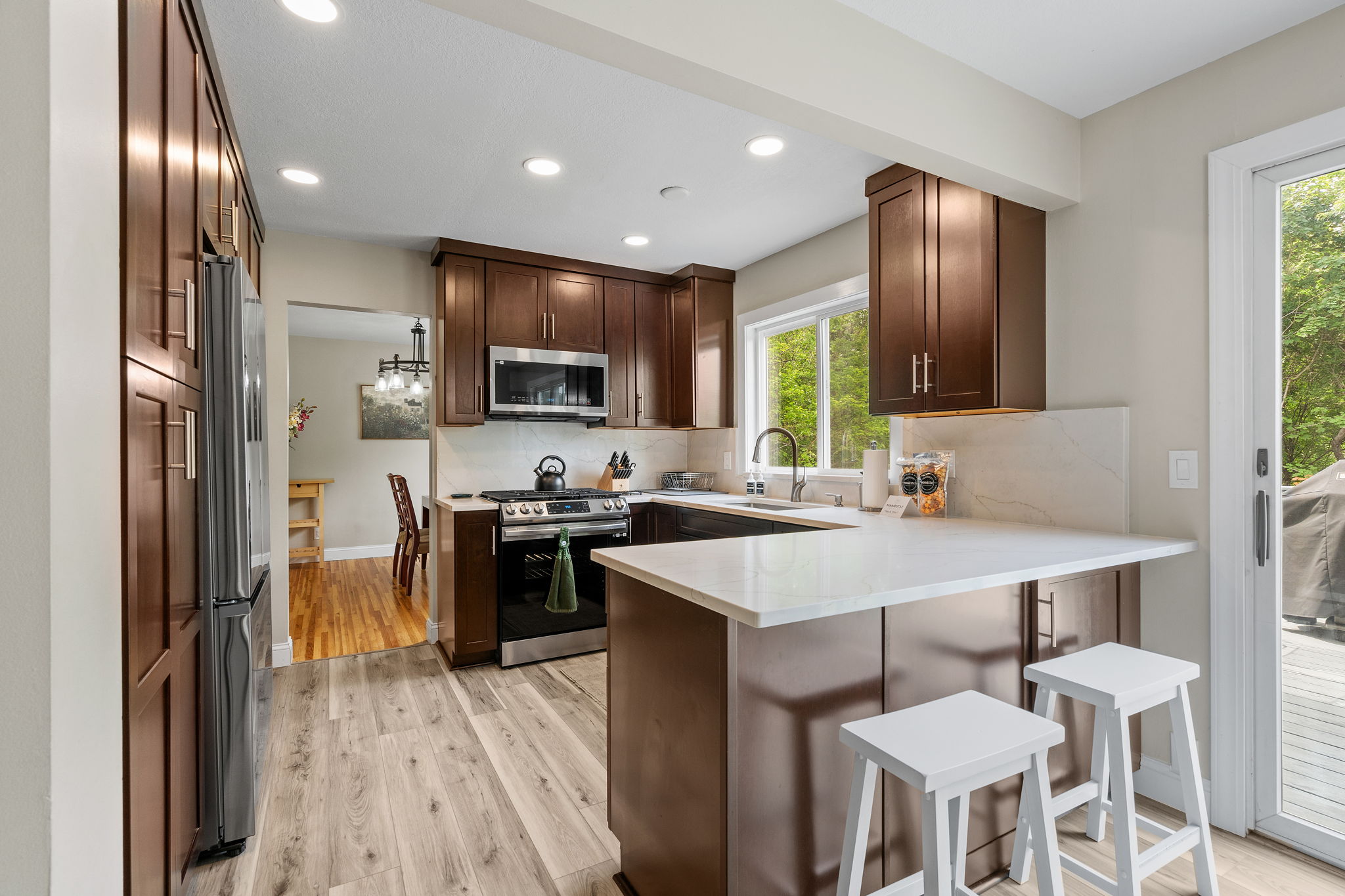 Keating Court Vacation Rental in Burnsville,MN Minnestay