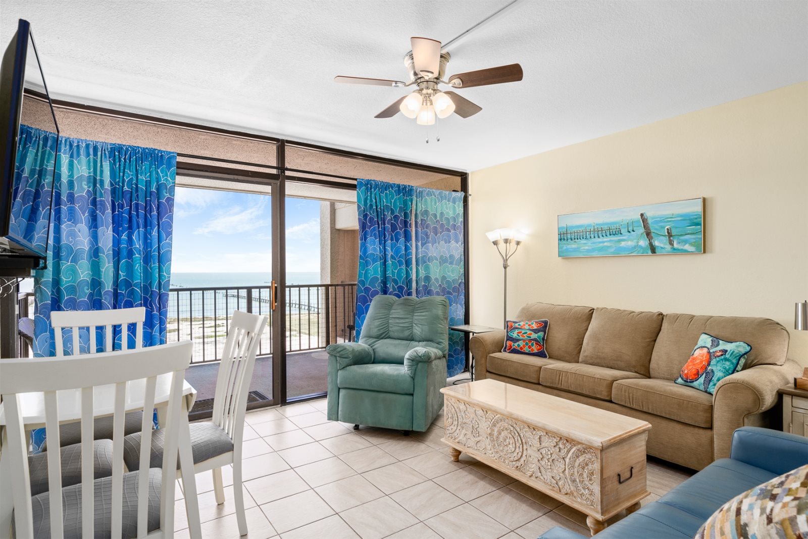 Laguna Reef 410 BraveWave Condominium Rental Rockport, TX