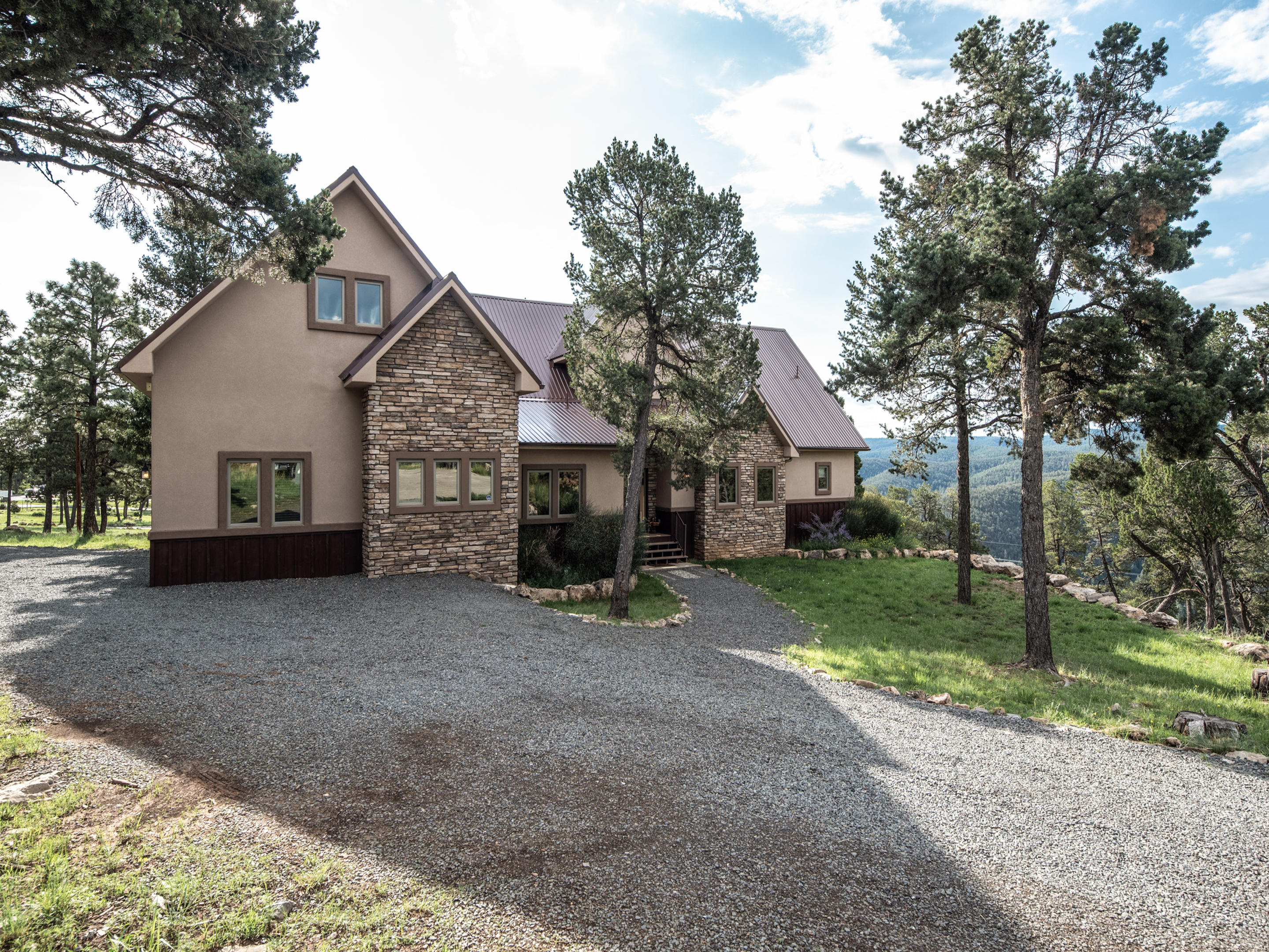 Avalon Cabin Rental Ruidoso, NM