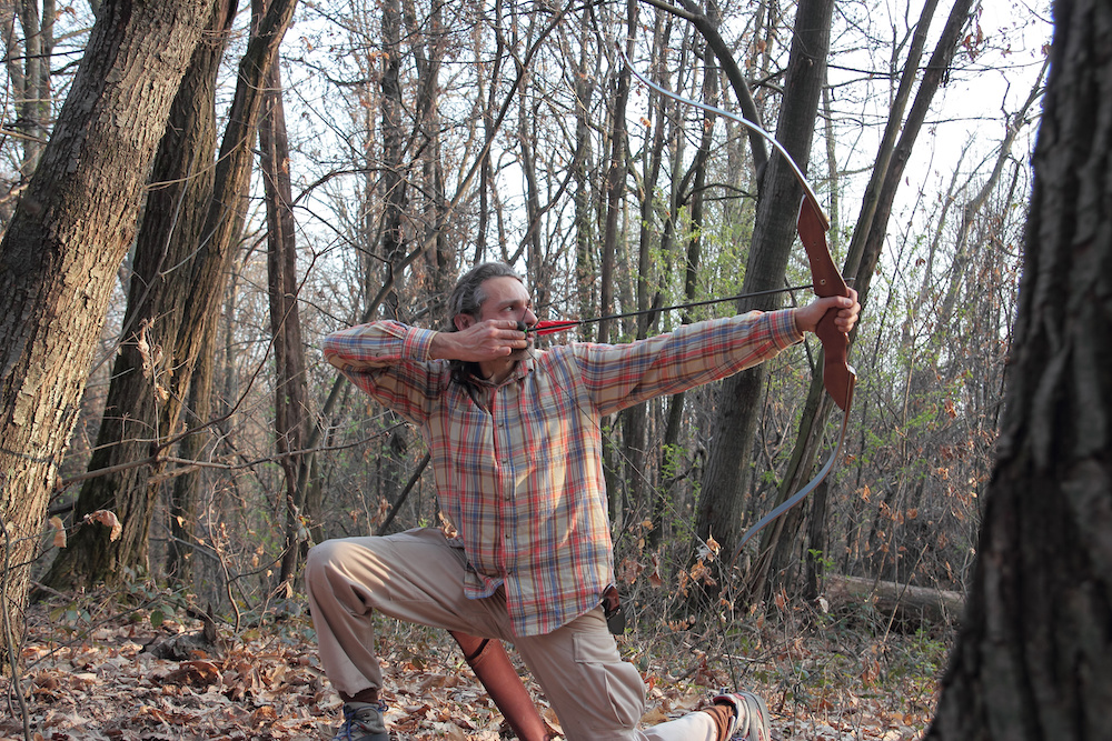 How To String a Recurve Bow in Easy, BeginnerFriendly Steps Track and Pursue