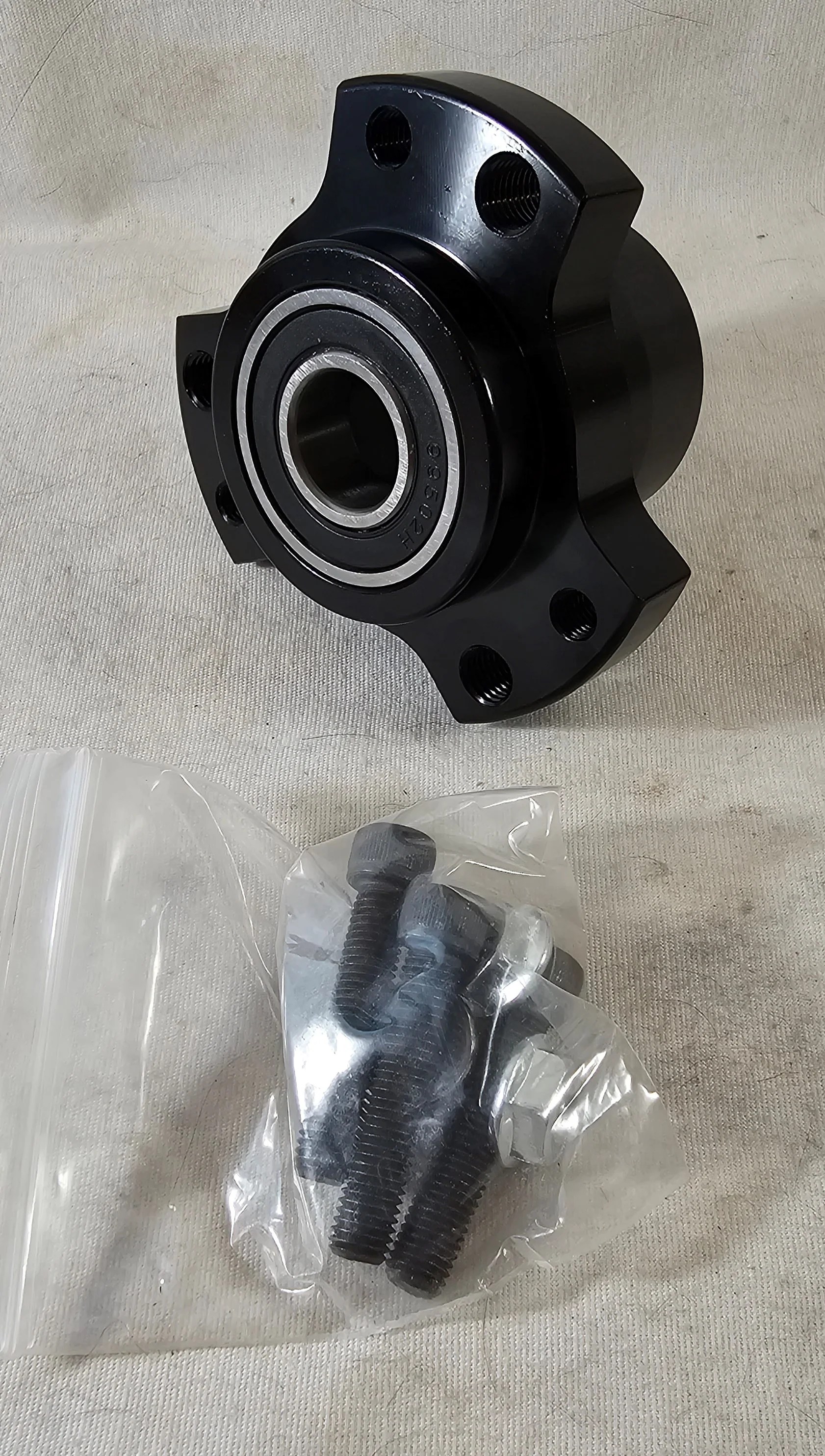 Wheel Hub, Front, 5/8", Black STD – Trackside Karting and Motorsports