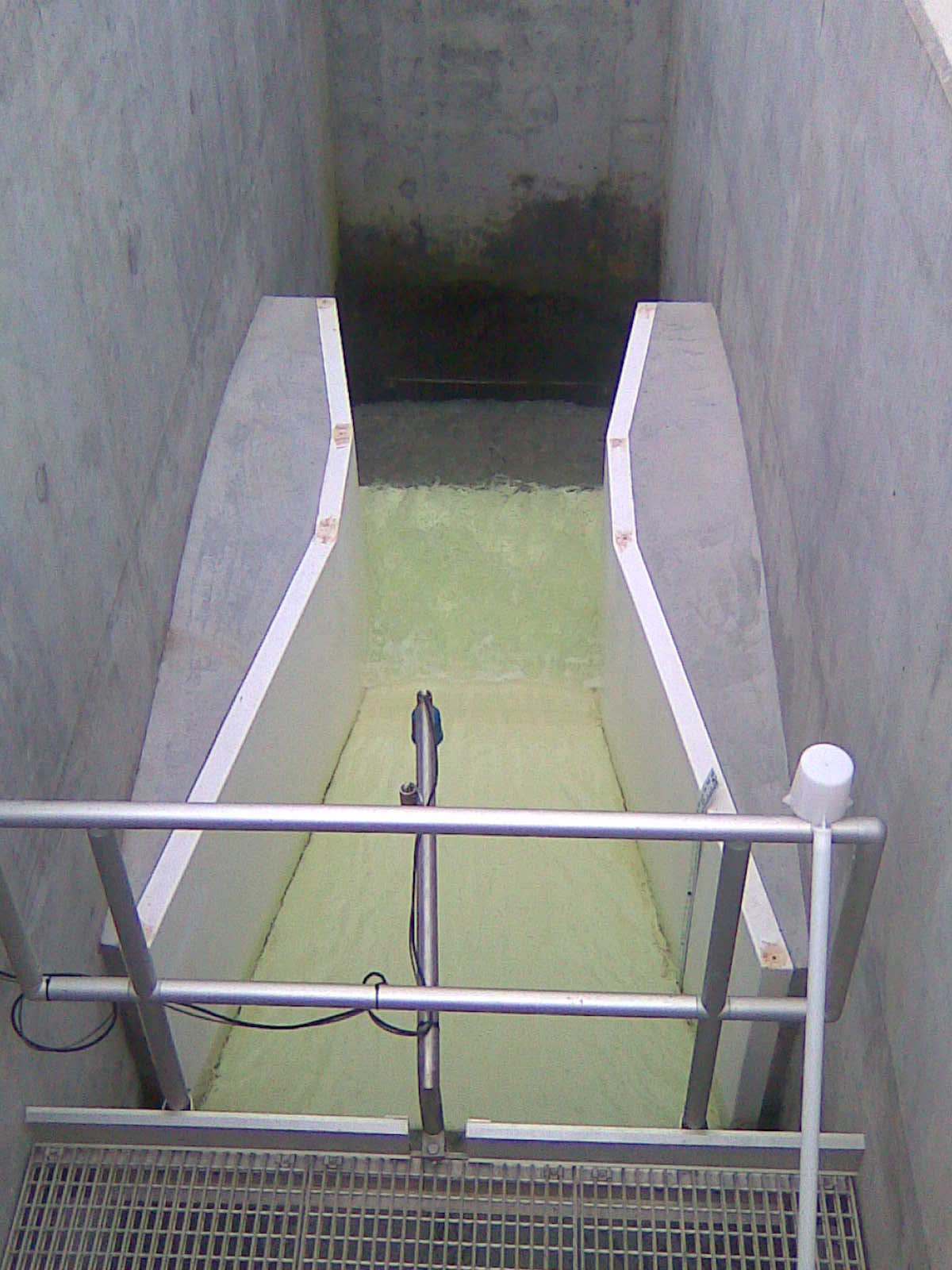 Parshall Flumes and FreeSpilling Discharge