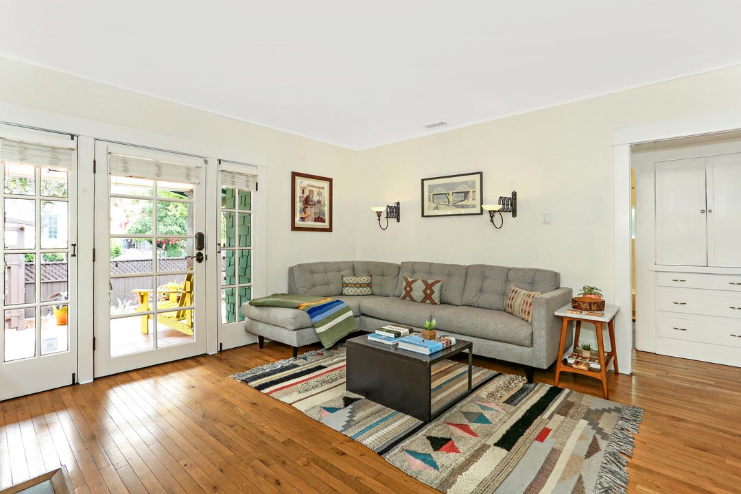 1149 Manzanita St 90029 Tracy Do Coldwell Banker Realty