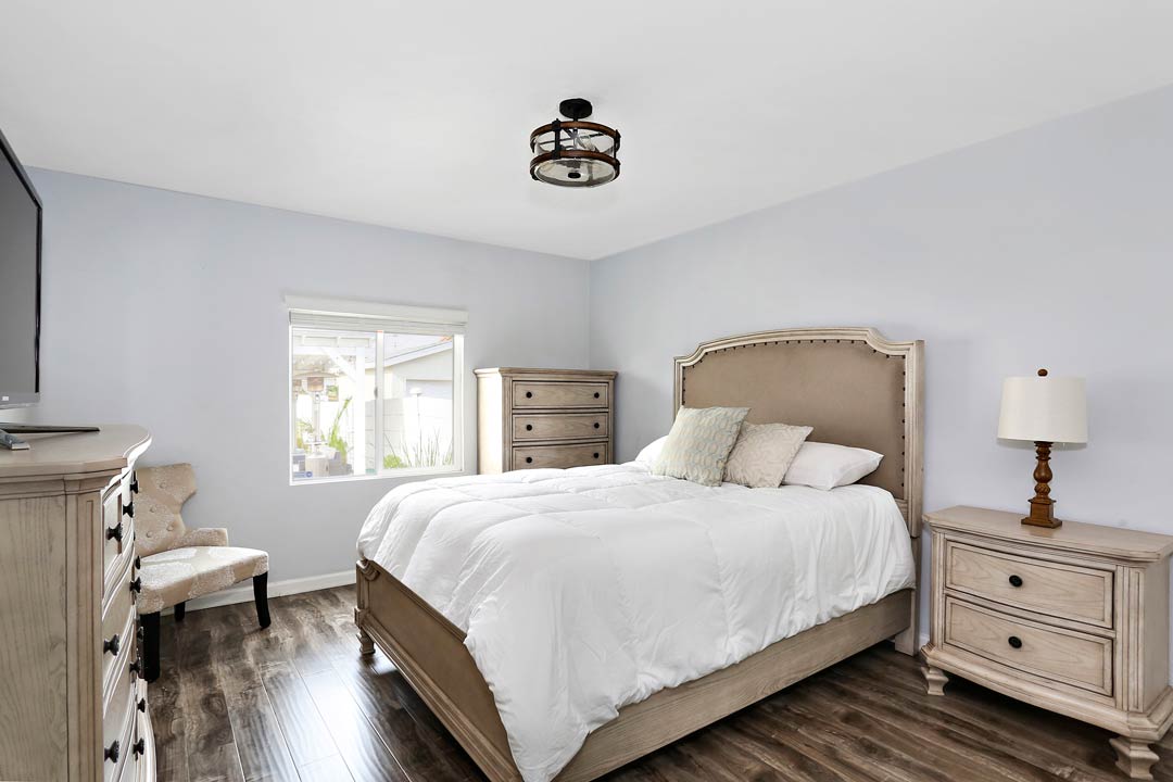 2211 S Cloverdale Ave Mid City Tracy Do Coldwell Banker Realty