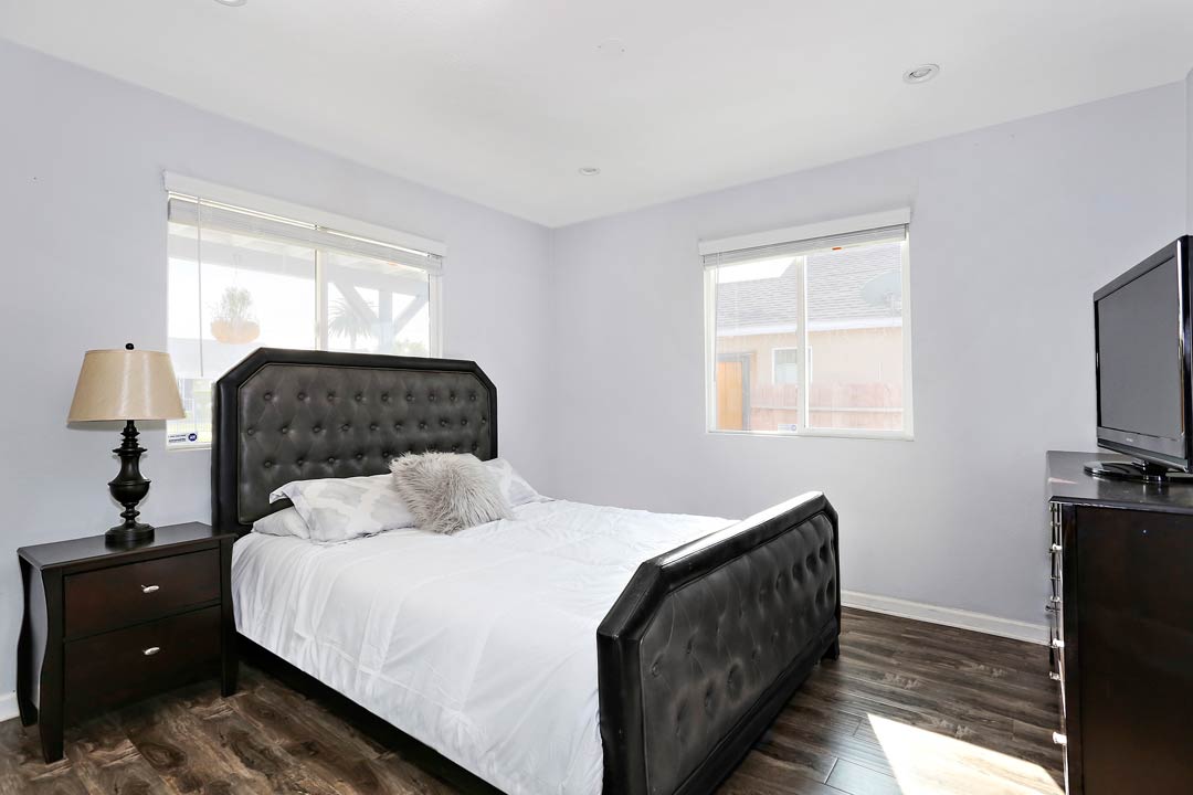 2211 S Cloverdale Ave Mid City Tracy Do Coldwell Banker Realty