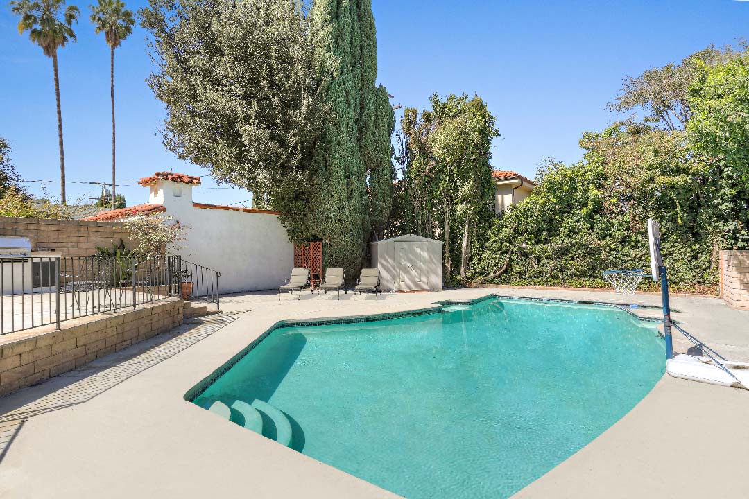 12153 Maxwellton Rd Studio City Tracy Do Compass Real Estate