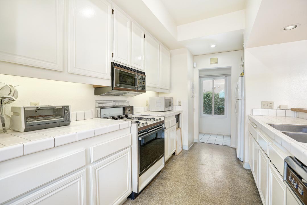 121 S Wilson Ave 104 Pasadena Tracy Do Coldwell Banker Realty
