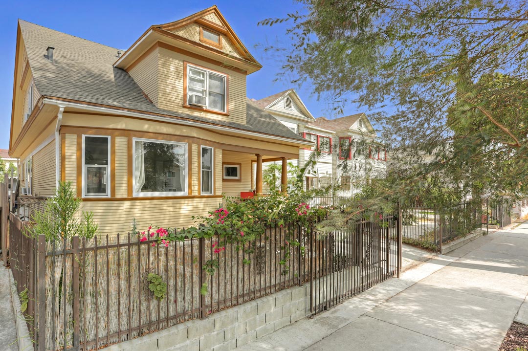 2230 Griffin Ave Lincoln Heights Tracy Do Coldwell Banker Realty