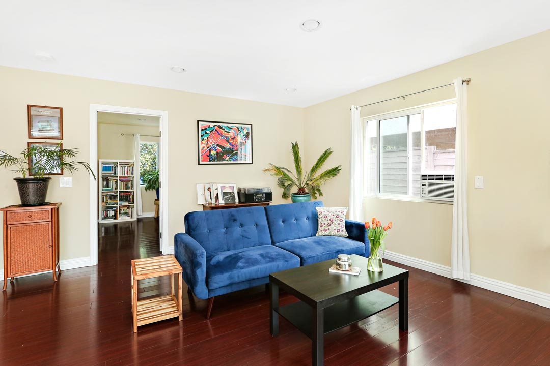 2230 Griffin Ave Lincoln Heights Tracy Do Coldwell Banker Realty