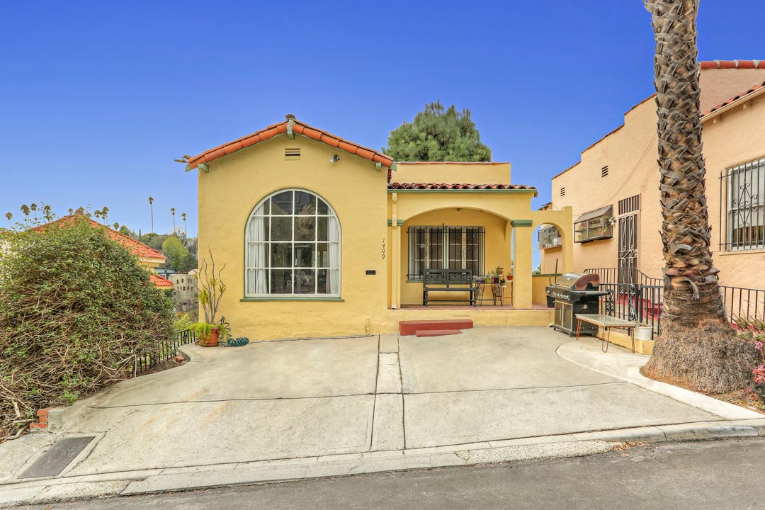 3309 Hamilton Way Silver Lake Tracy Do Coldwell Banker Realty