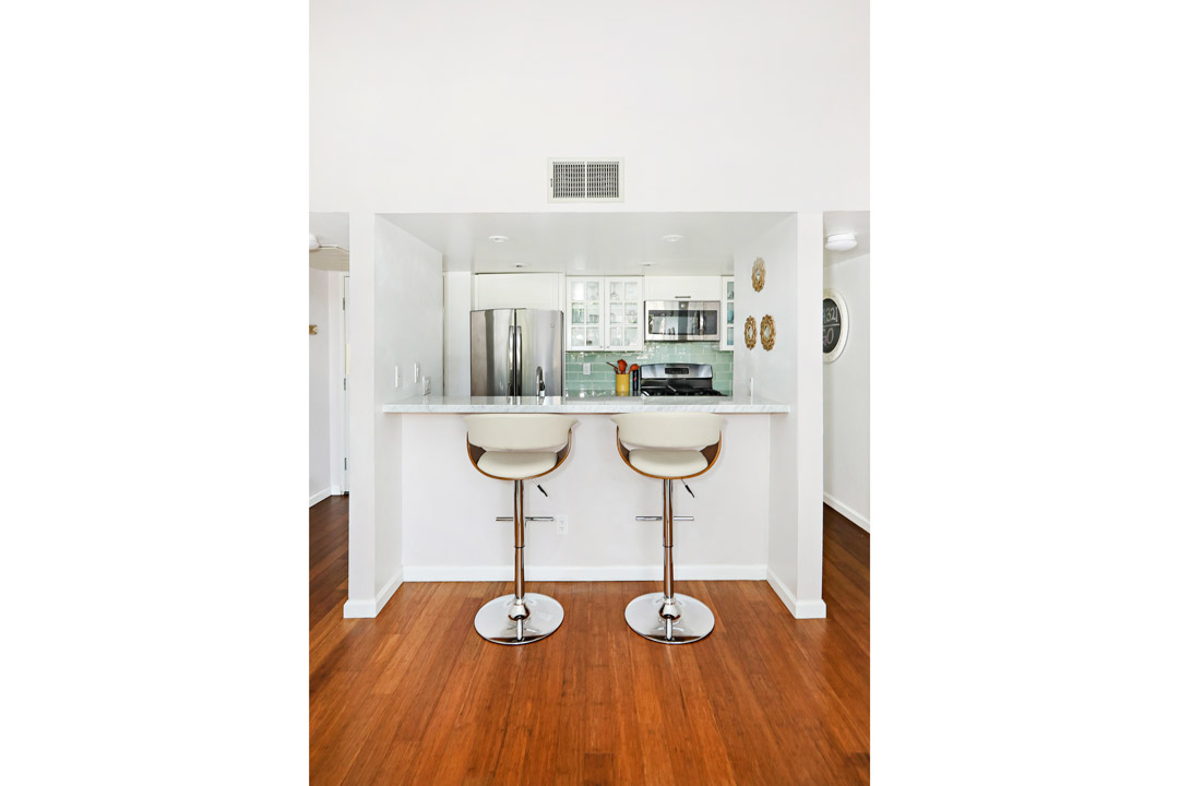 960 Sanborn Ave 7 Silver Lake Tracy Do Coldwell Banker Realty