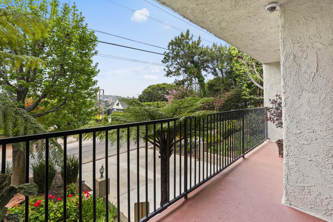 2929 Waverly Dr 101 Silver Lake Tracy Do Coldwell Banker Realty