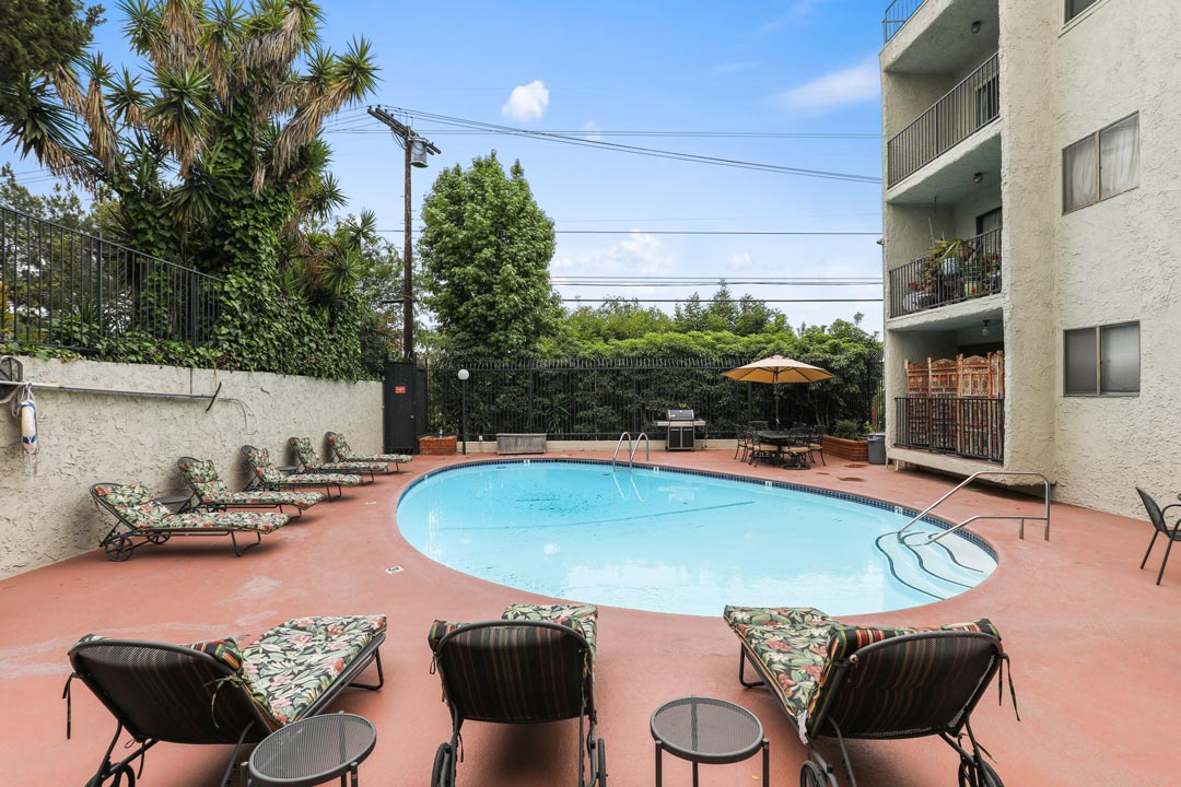 2929 Waverly Dr 101 Silver Lake Tracy Do Coldwell Banker Realty