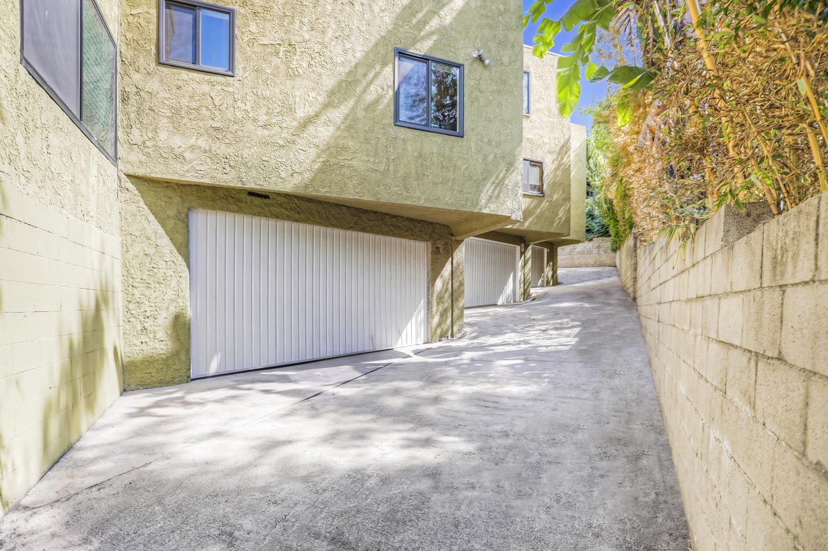 1766 Griffith Park Blvd 3 Silver Lake Tracy Do Coldwell Banker