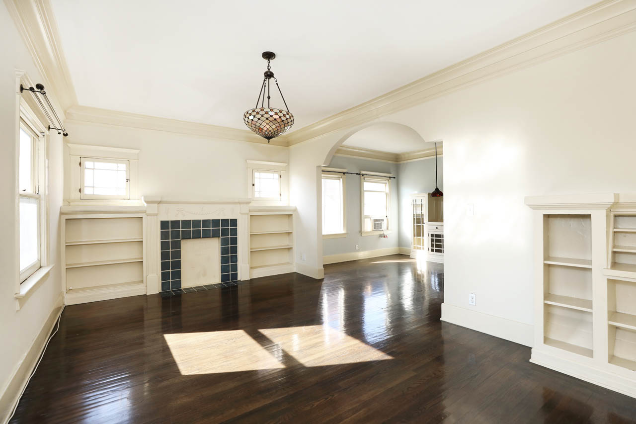 1124 1/2 W Kensington Rd Angelino Heights Tracy Do Coldwell