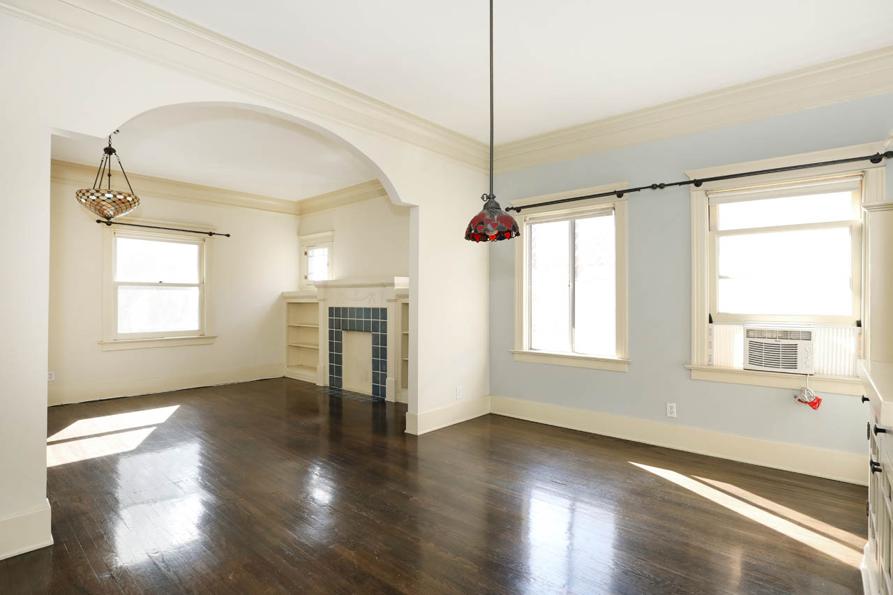 1124 1/2 W Kensington Rd Angelino Heights Tracy Do Coldwell