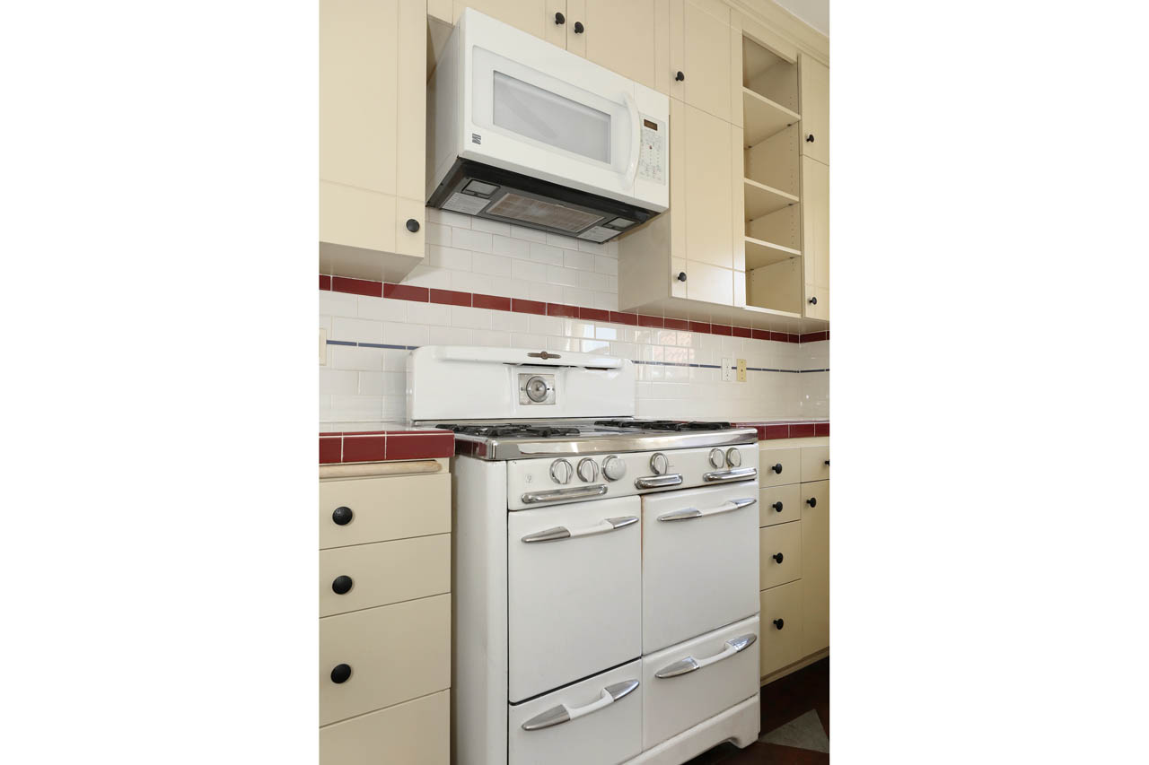 1124 1/2 W Kensington Rd Angelino Heights Tracy Do Coldwell