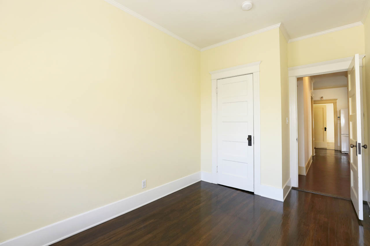 1124 1/2 W Kensington Rd Angelino Heights Tracy Do Coldwell