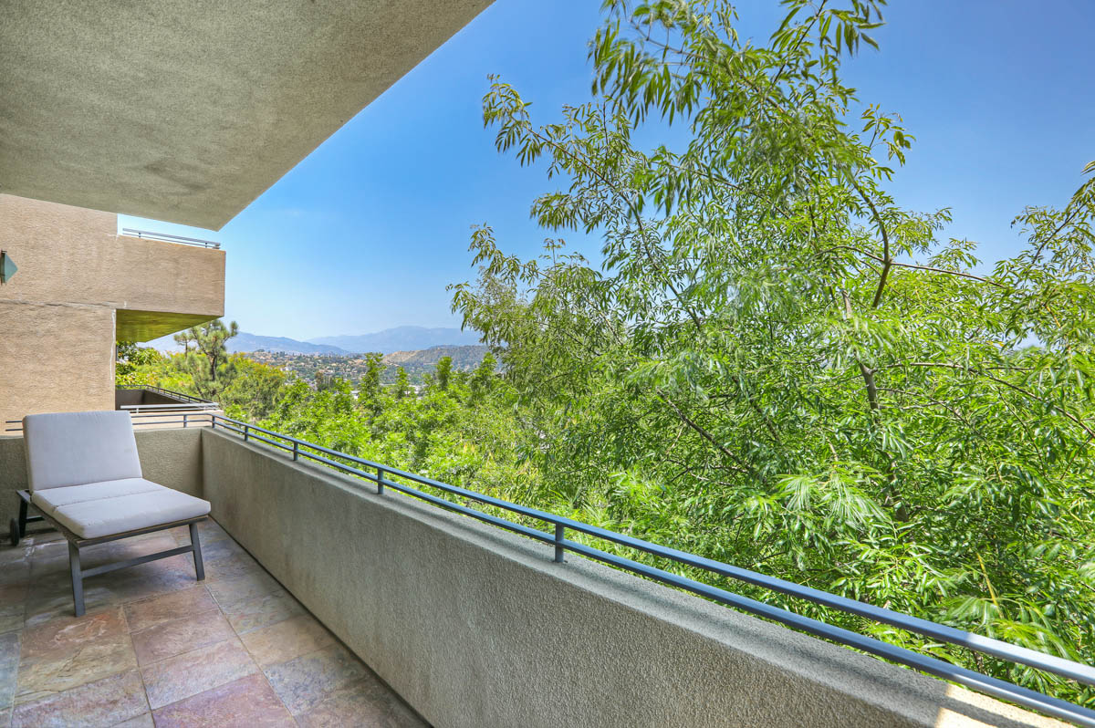 1218 Olancha Dr Mt Washington Tracy Do Coldwell Banker Realty