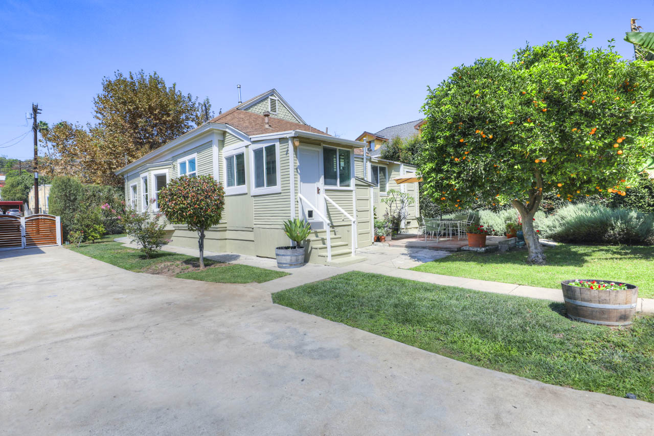 454 E Avenue 28 Lincoln Heights Tracy Do Coldwell Banker Realty