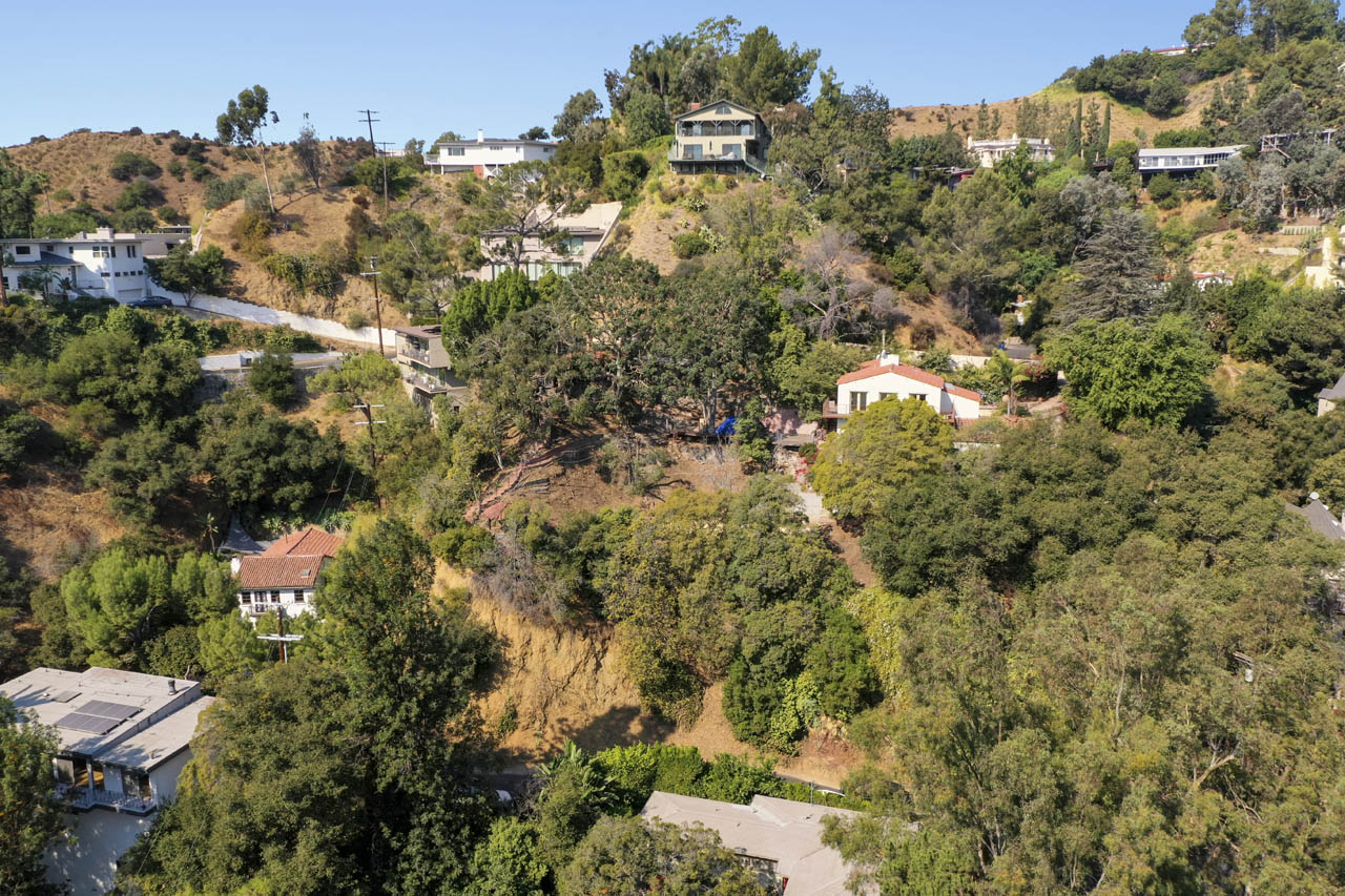 3015 Belden Dr Beachwood Canyon Tracy Do Coldwell Banker Realty