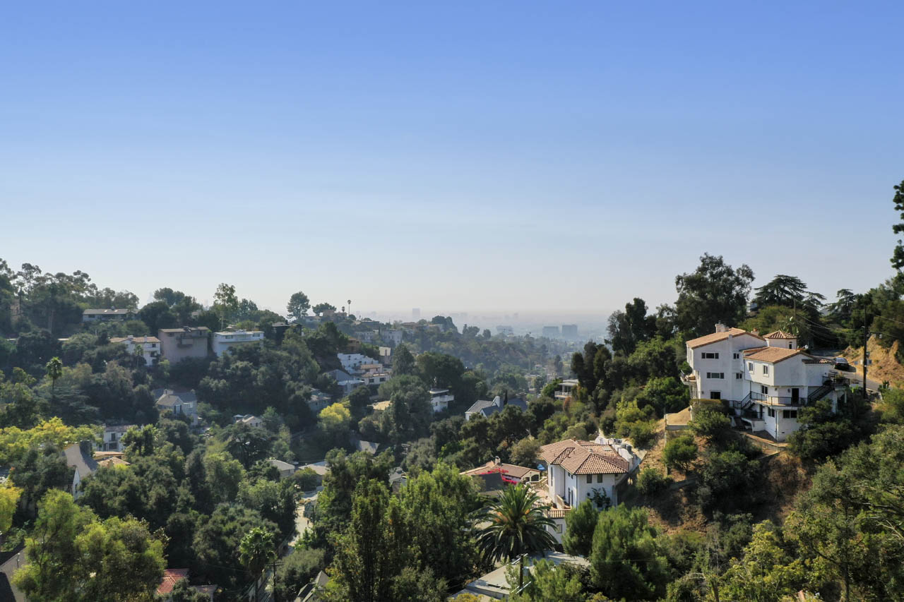 3015 Belden Dr Beachwood Canyon Tracy Do Coldwell Banker Realty