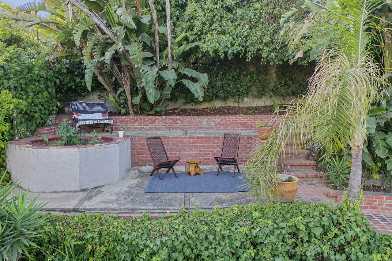 3642 Cadman Dr Los Feliz Tracy Do Coldwell Banker Realty