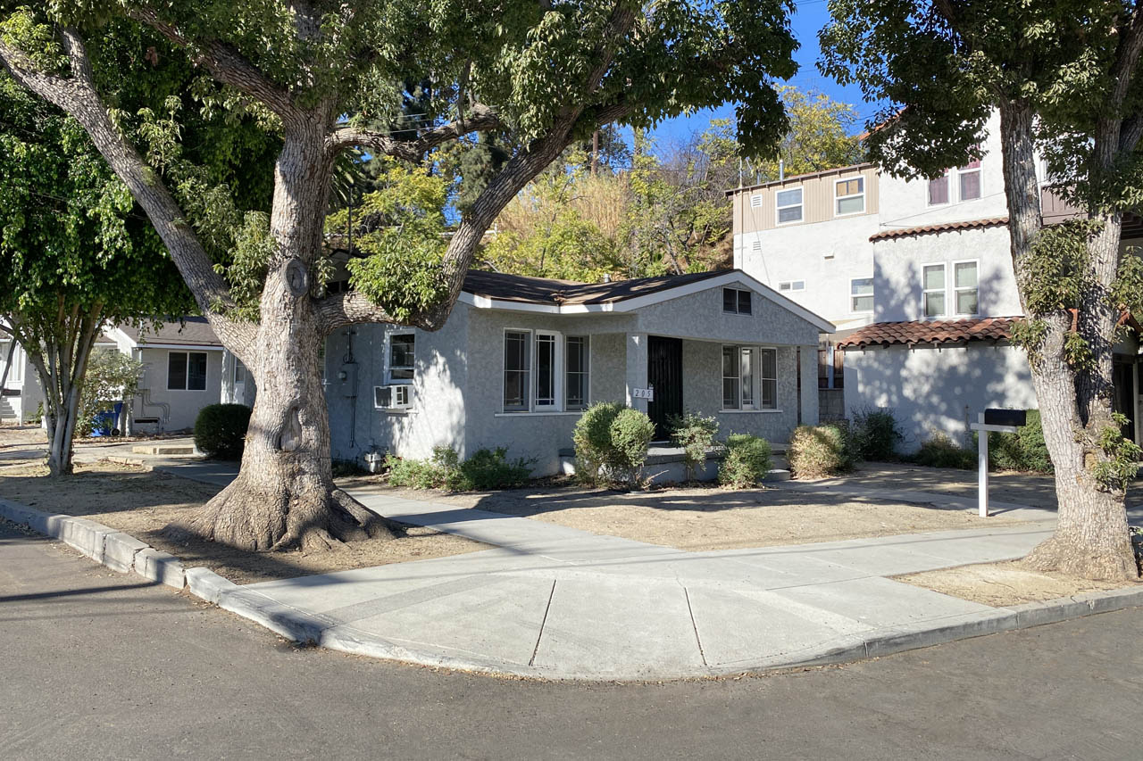 205 S Avenue 63 Highland Park Tracy Do Coldwell Banker Realty