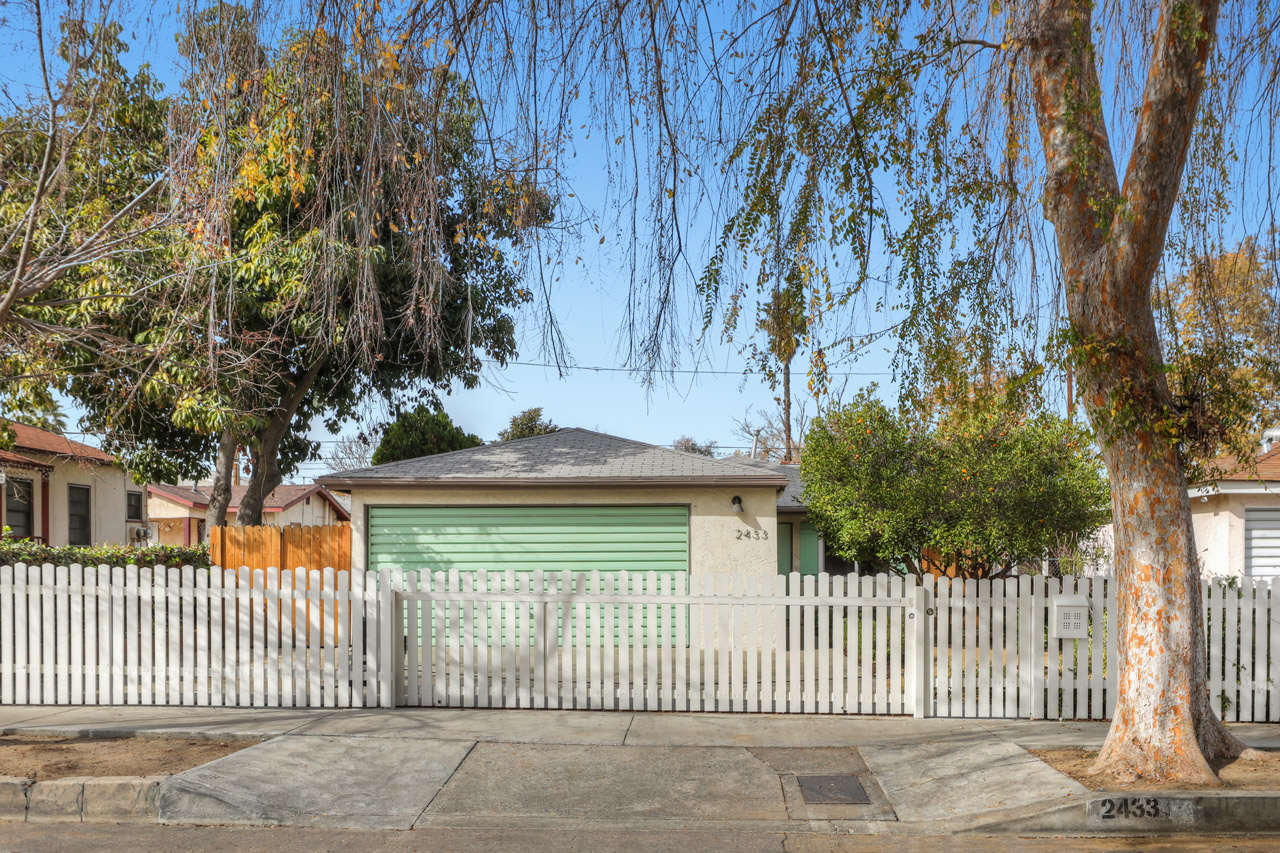 2433 Riverdale Ave Elysian Valley Tracy Do Coldwell Banker Realty