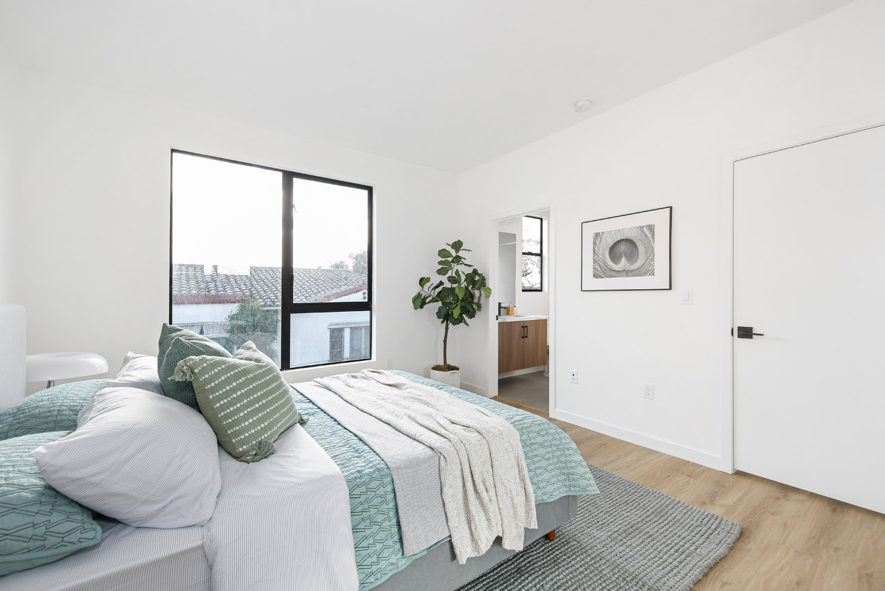 MORRA 1516 Echo Park Ave Echo Park Tracy Do Compass Real Estate