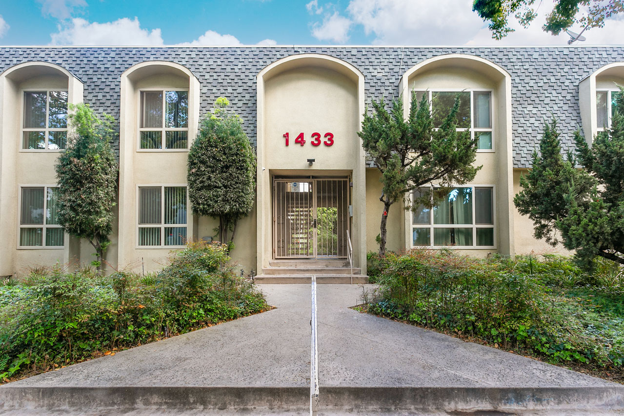 1433 Rock Glen Ave 9 Glendale Tracy Do Coldwell Banker Realty