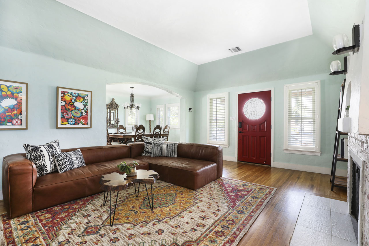 621 N Keystone St Burbank Tracy Do Coldwell Banker Realty