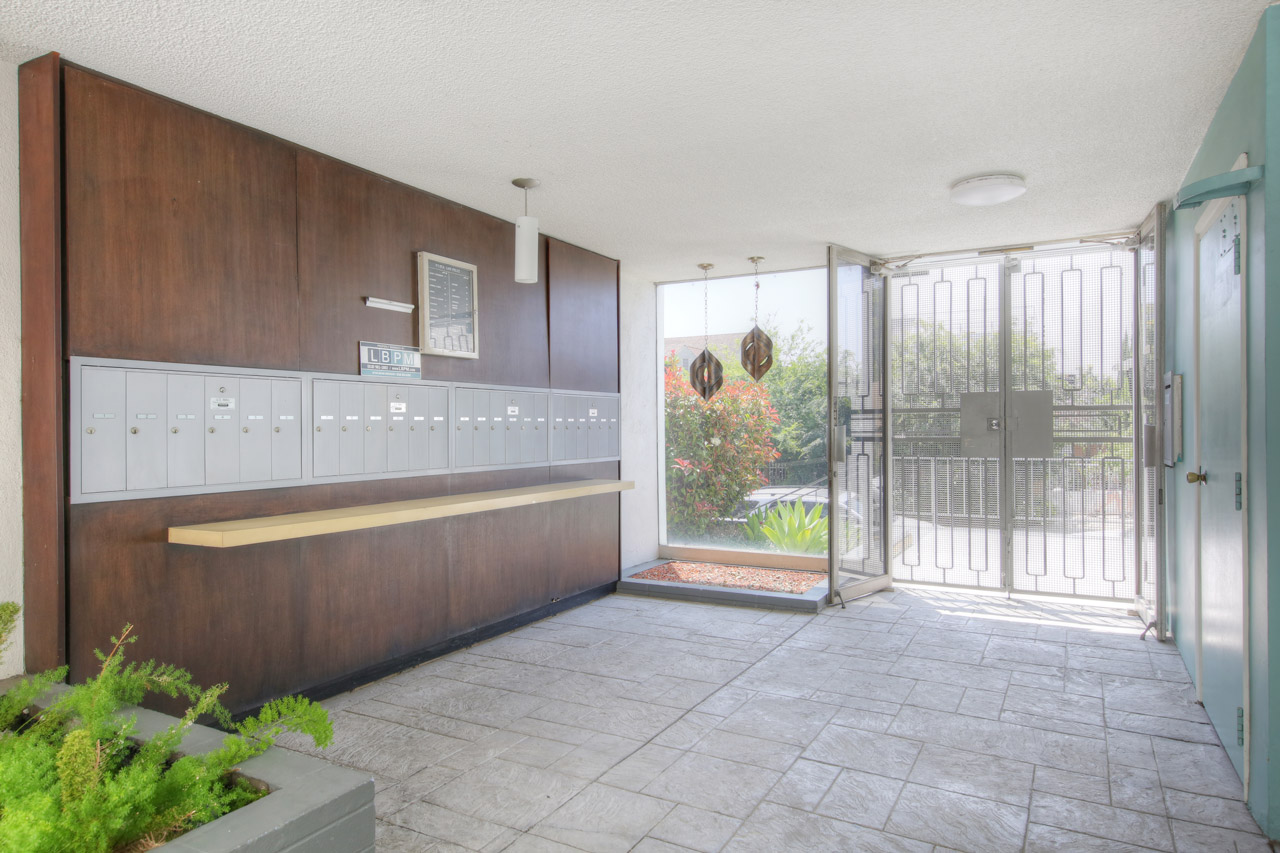 4343 Finley Ave 26 Los Feliz Tracy Do Coldwell Banker Realty