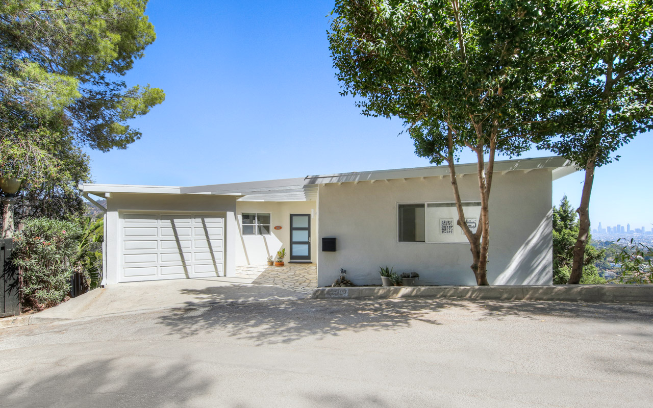 2860 Durand Dr Beachwood Canyon Tracy Do Coldwell Banker Realty