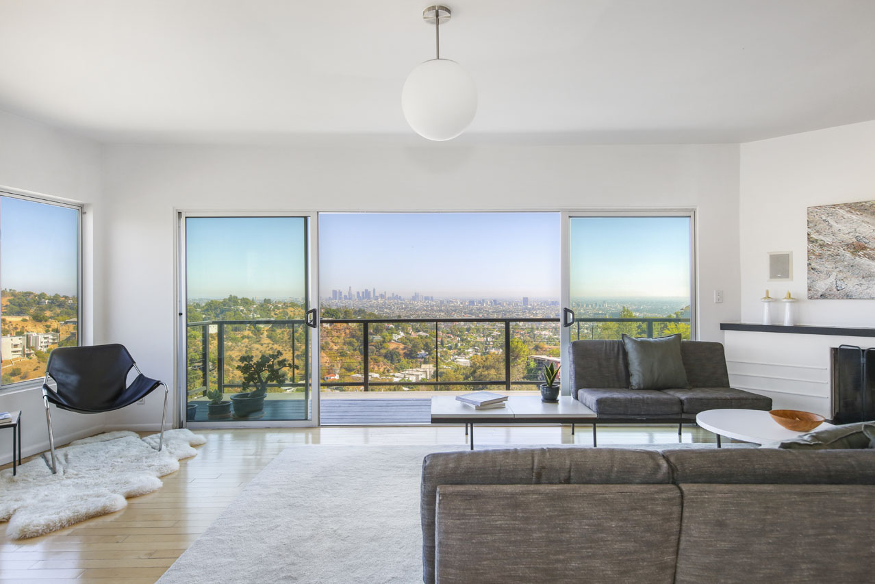 2860 Durand Dr Beachwood Canyon Tracy Do Compass Real Estate